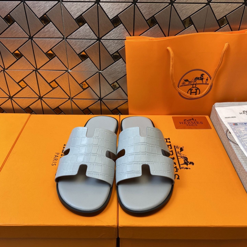 H**mes slippers